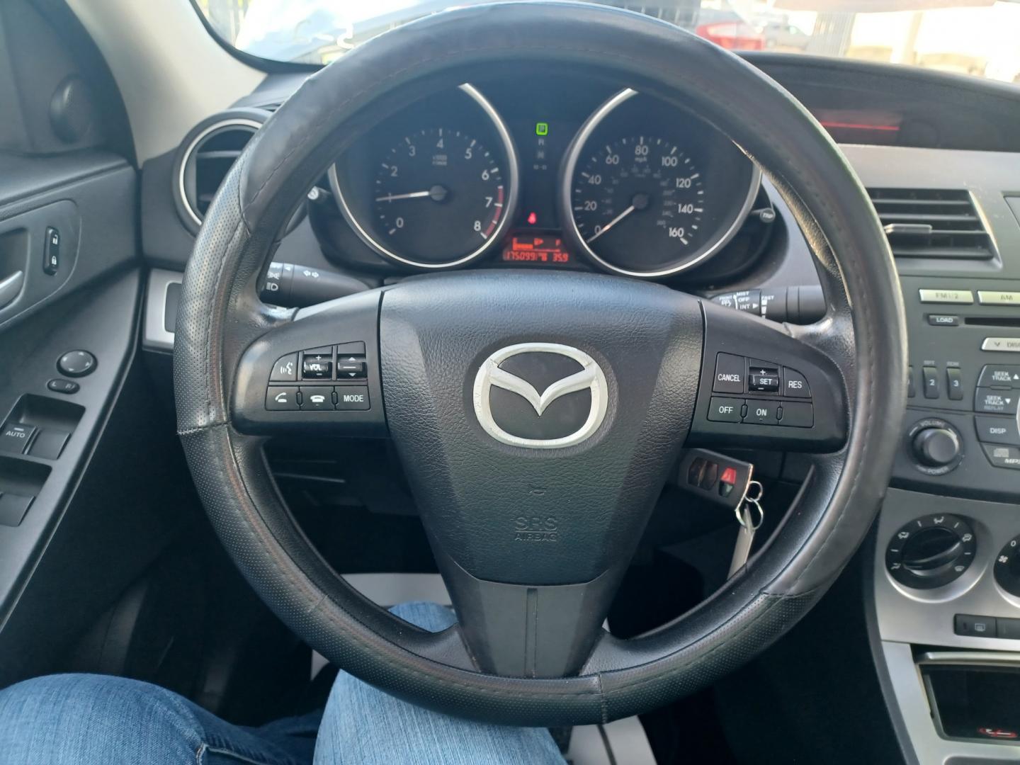 2010 SILVER Mazda MAZDA3 I TOURING (JM1BL1SF6A1) with an 2.0L DOHC EFI 16-valve I4 engine engine, 5-Speed Automatic Overdrive transmission, located at 2001 E. Lancaster, Ft. Worth, 76103, (817) 336-7000, 32.746181, -97.301018 - Photo#10